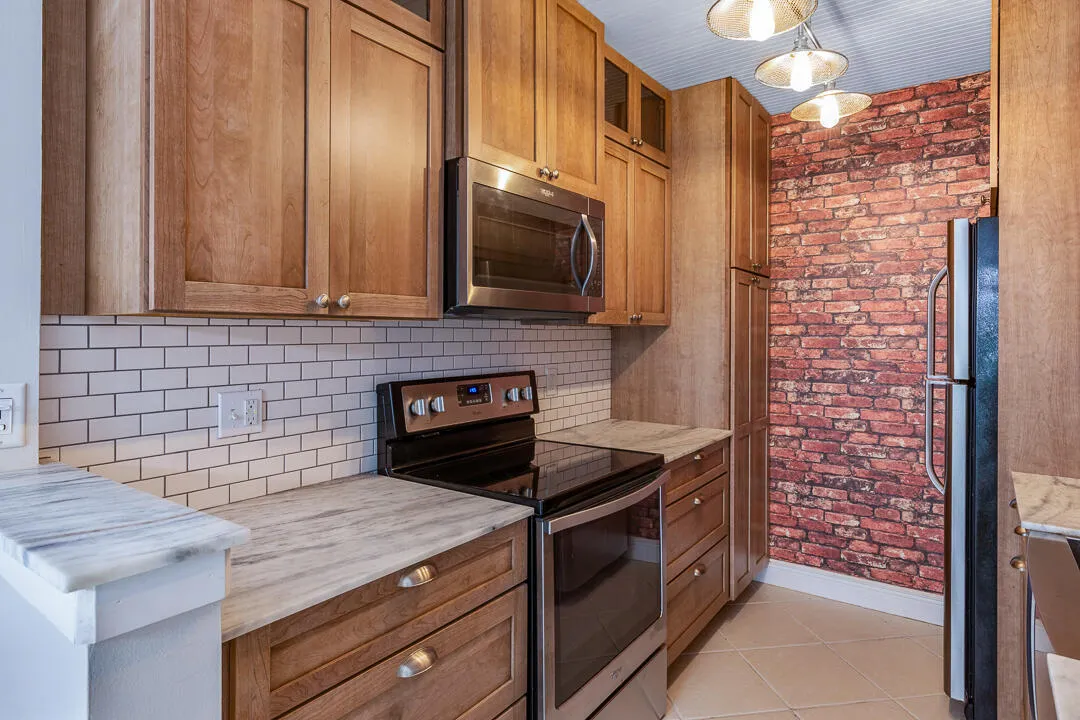3351 Spanish Trail #115-24
