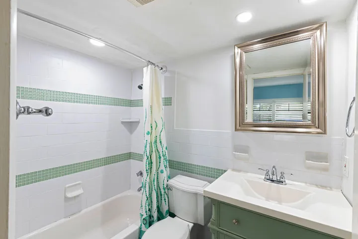 3351 Spanish Trail #115-30