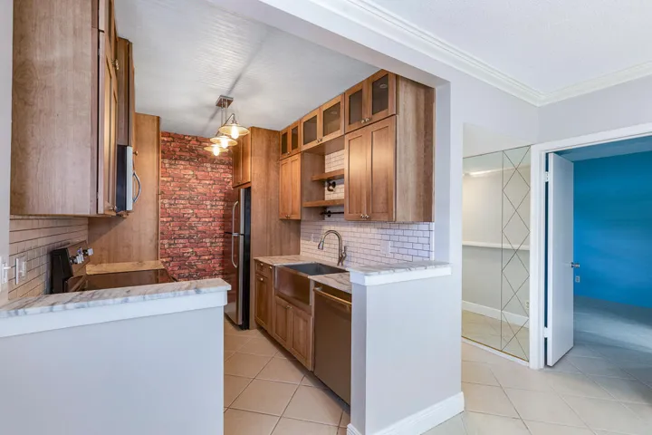 3351 Spanish Trail #115-22