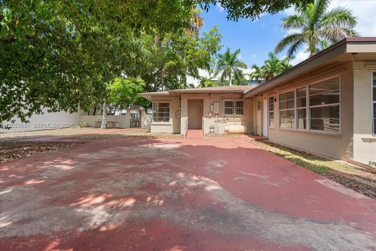 Property photo 30