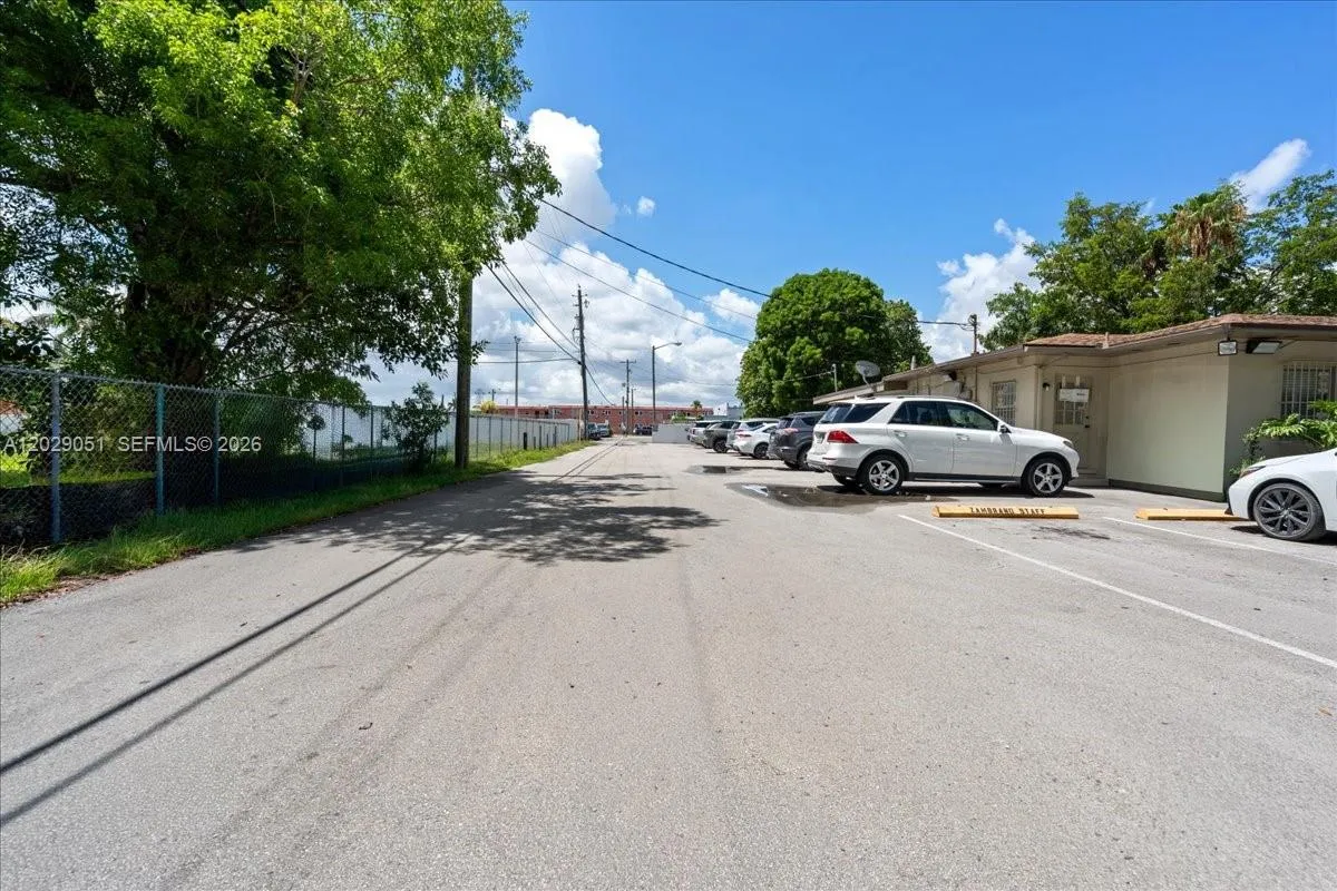 Property photo 48
