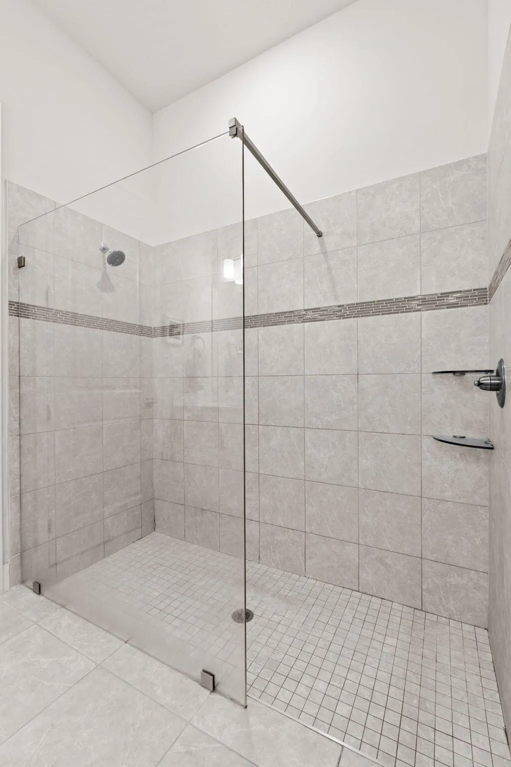 28-web-or-mls-A7407921