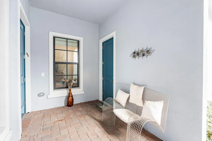 6-web-or-mls-A7407816