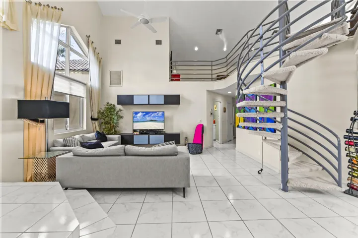 06 Living room 02