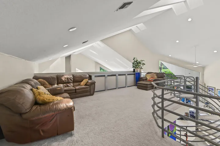 42 Living room 02