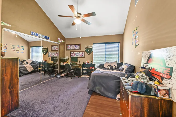 36 Bedroom 01