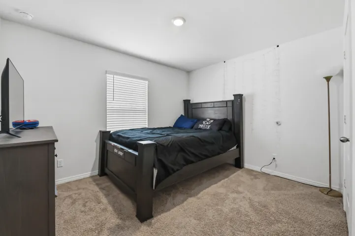 15 bedroom 01
