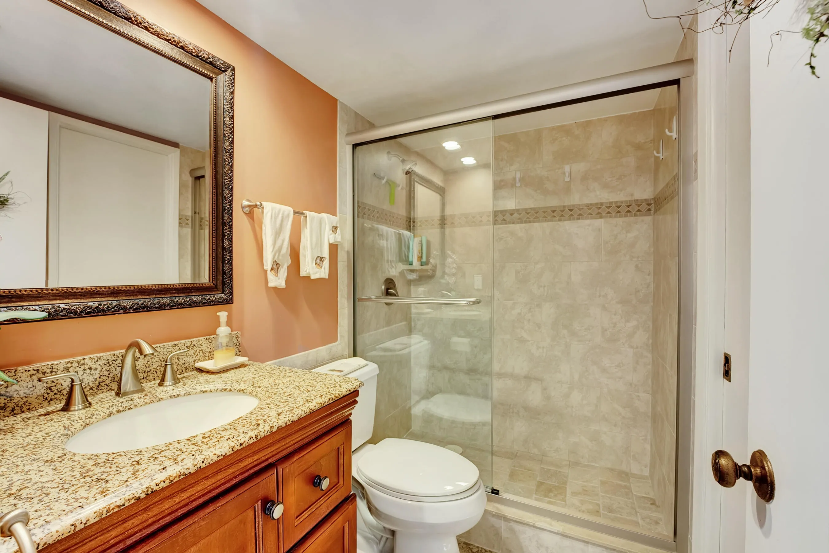 2nd Bathroom
