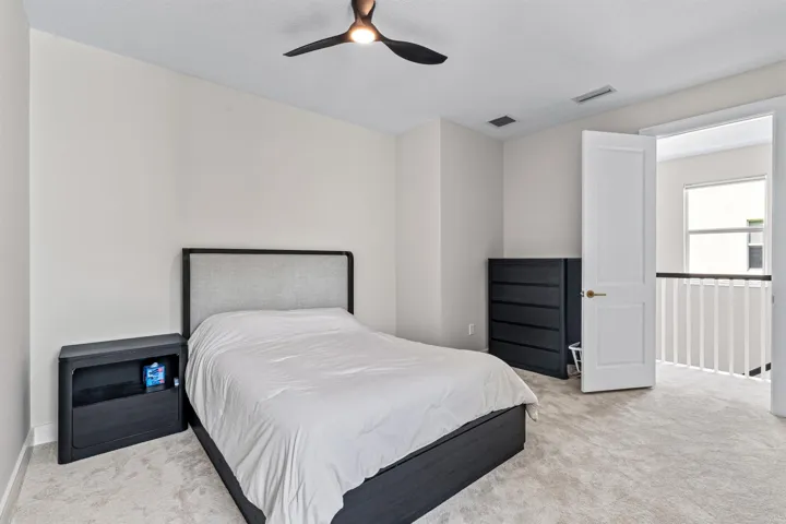 BEDROOM_1