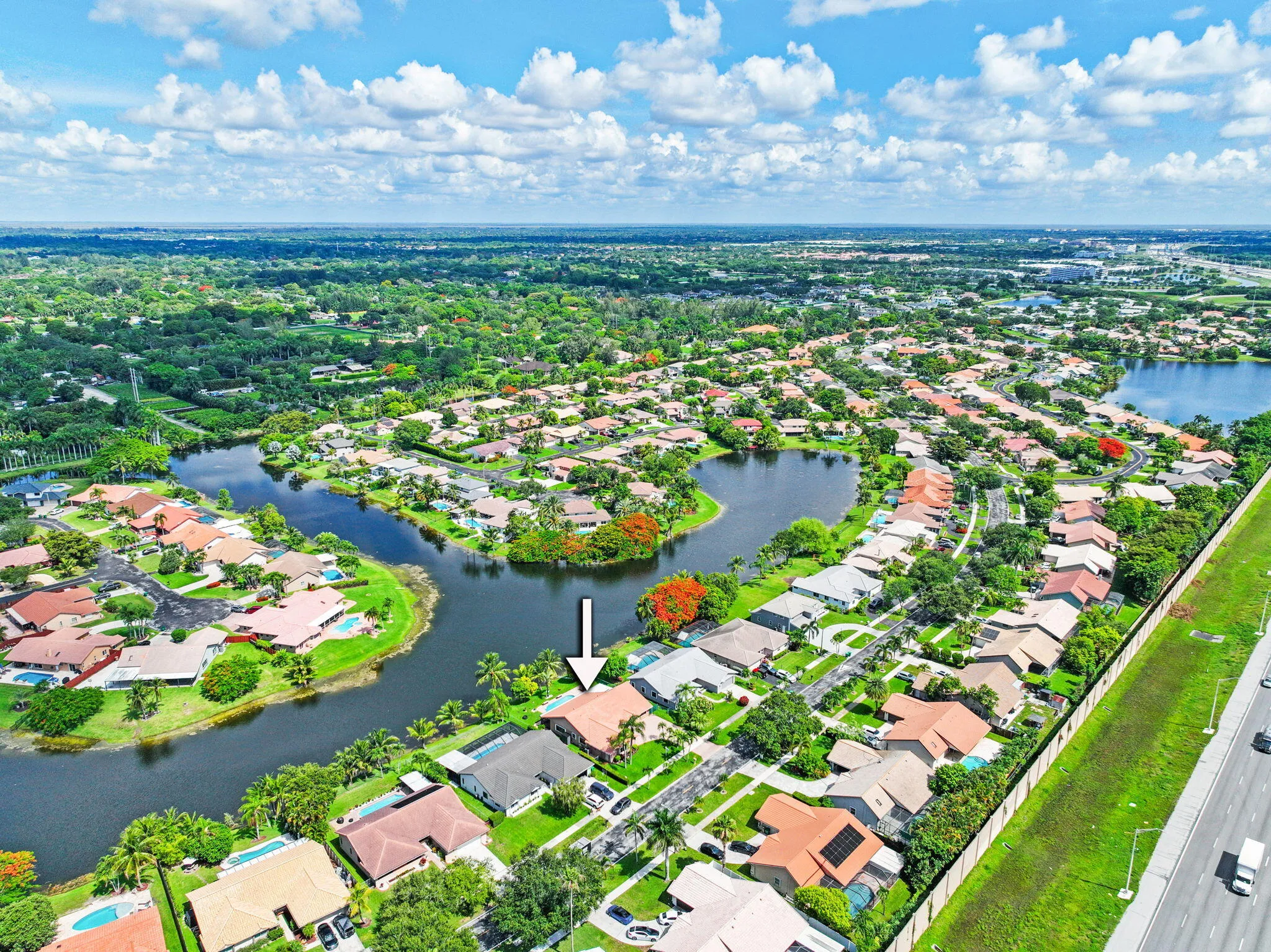 33-web-or-mls-5531-hawkes-bluff-ave