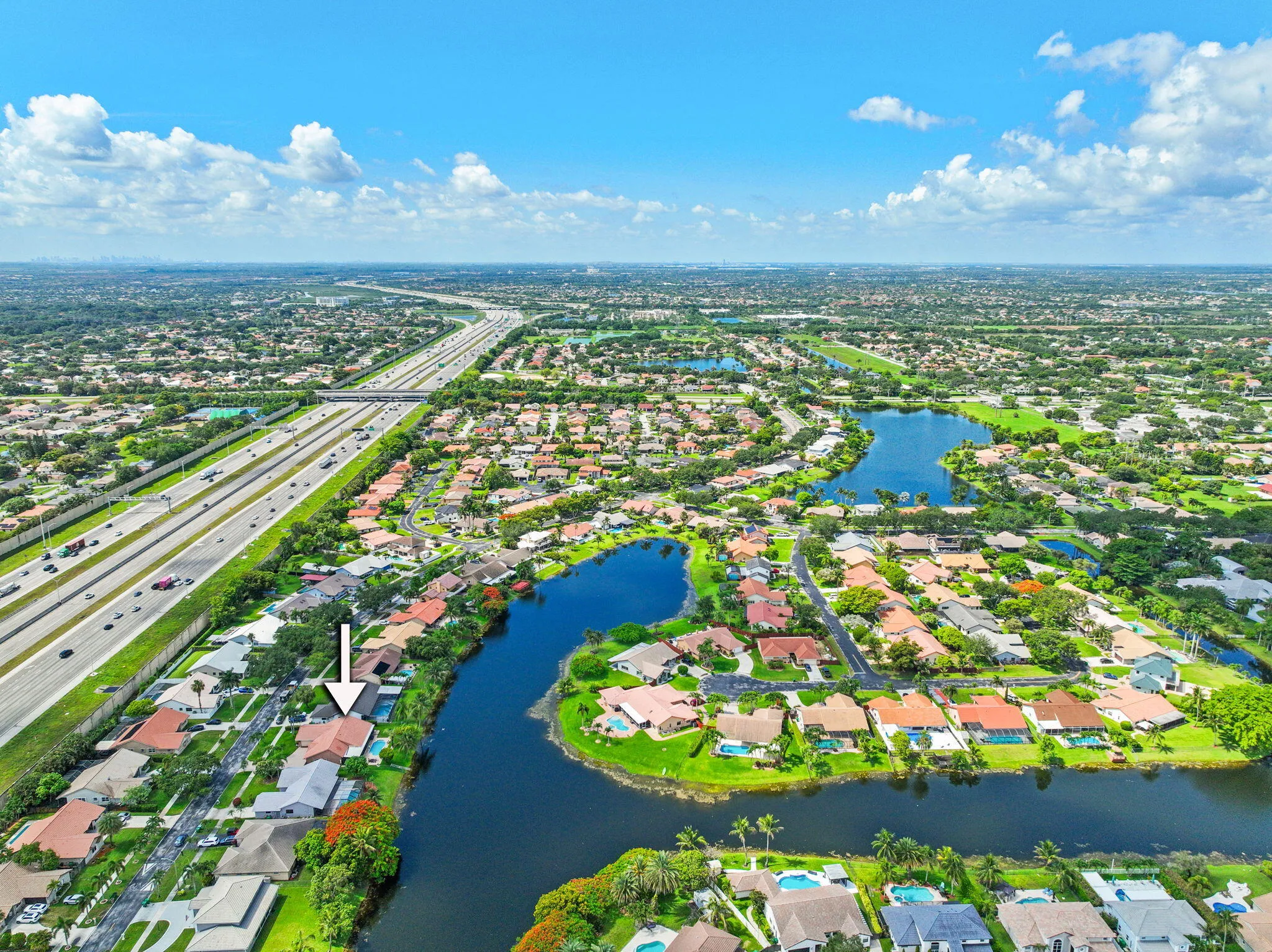 2-web-or-mls-5531-hawkes-bluff-ave