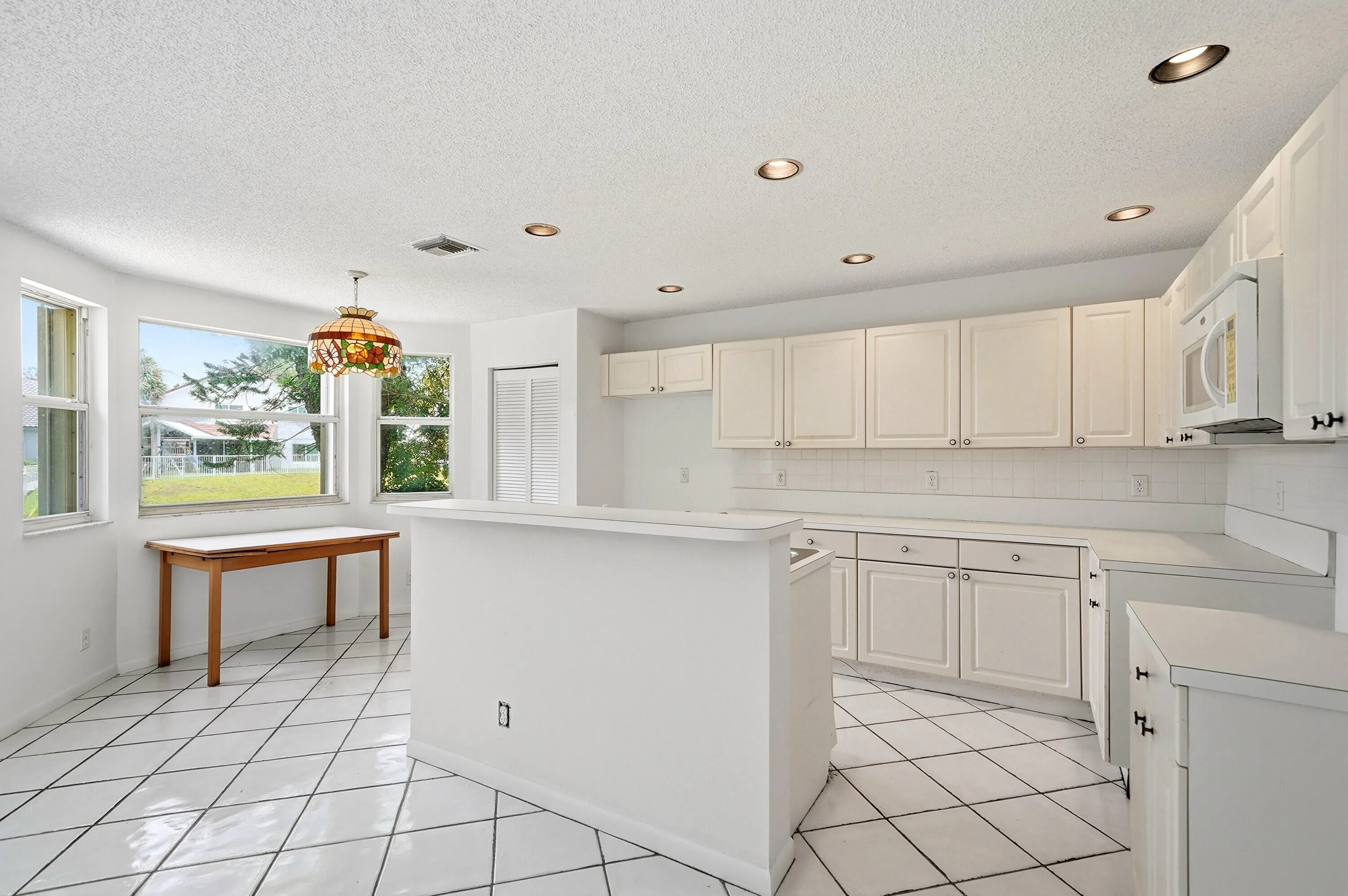 13_kitchen