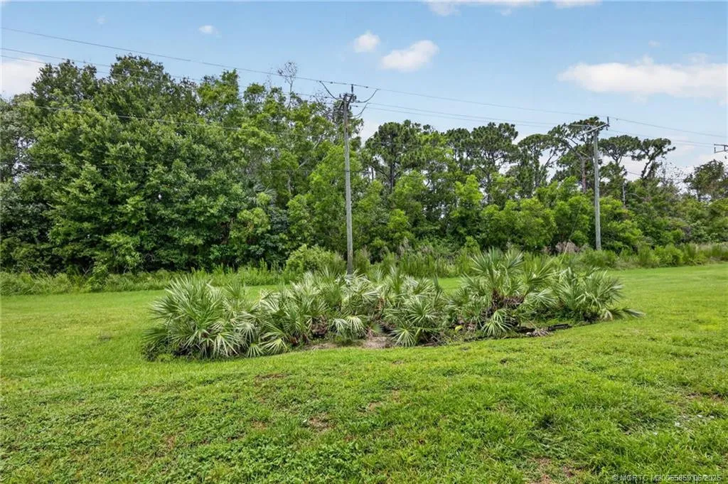 Property photo 32