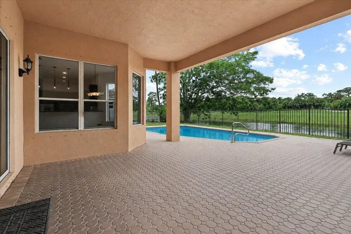 BACKYARD PATIO