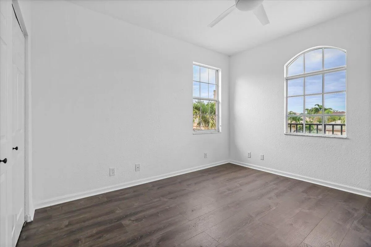 Property photo 58