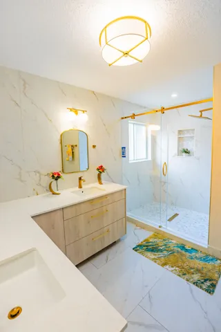 801SE5thTerrace-44