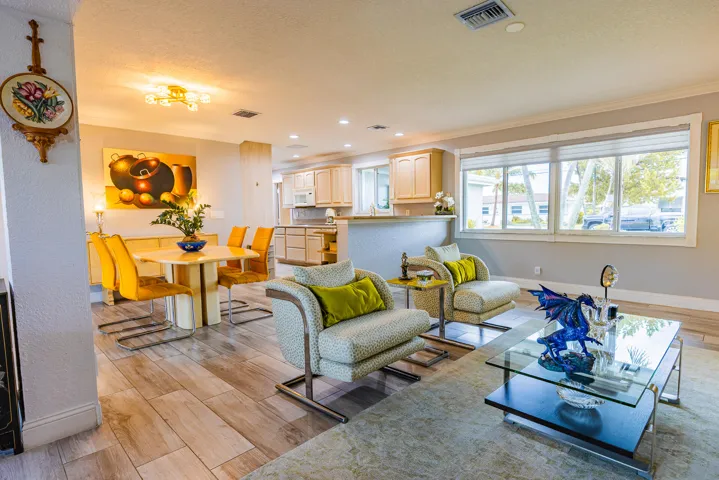 801SE5thTerrace-20