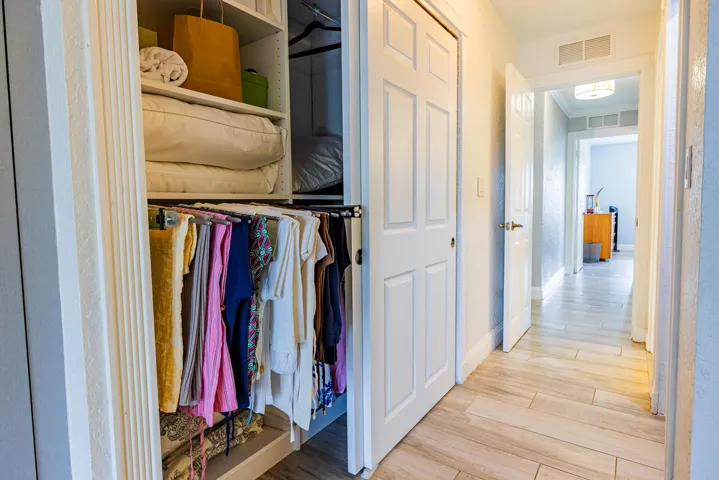 801SE5thTerrace-31