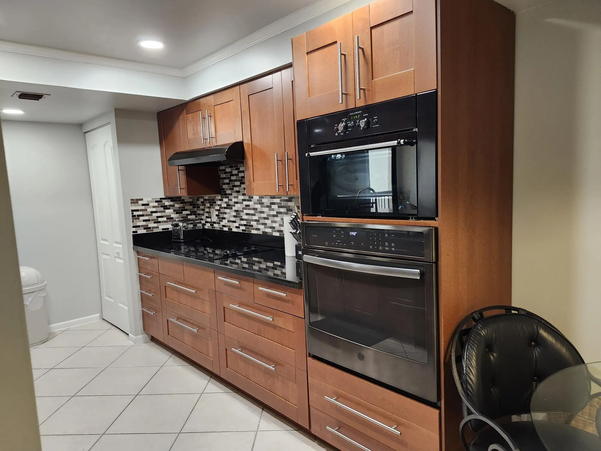 Kitchen 4