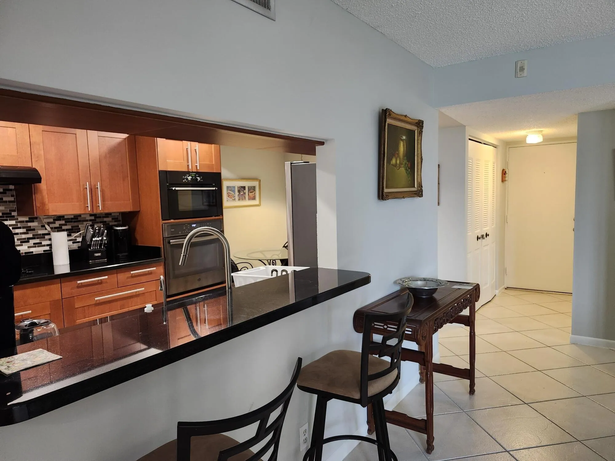 Kitchen Bar Foyer