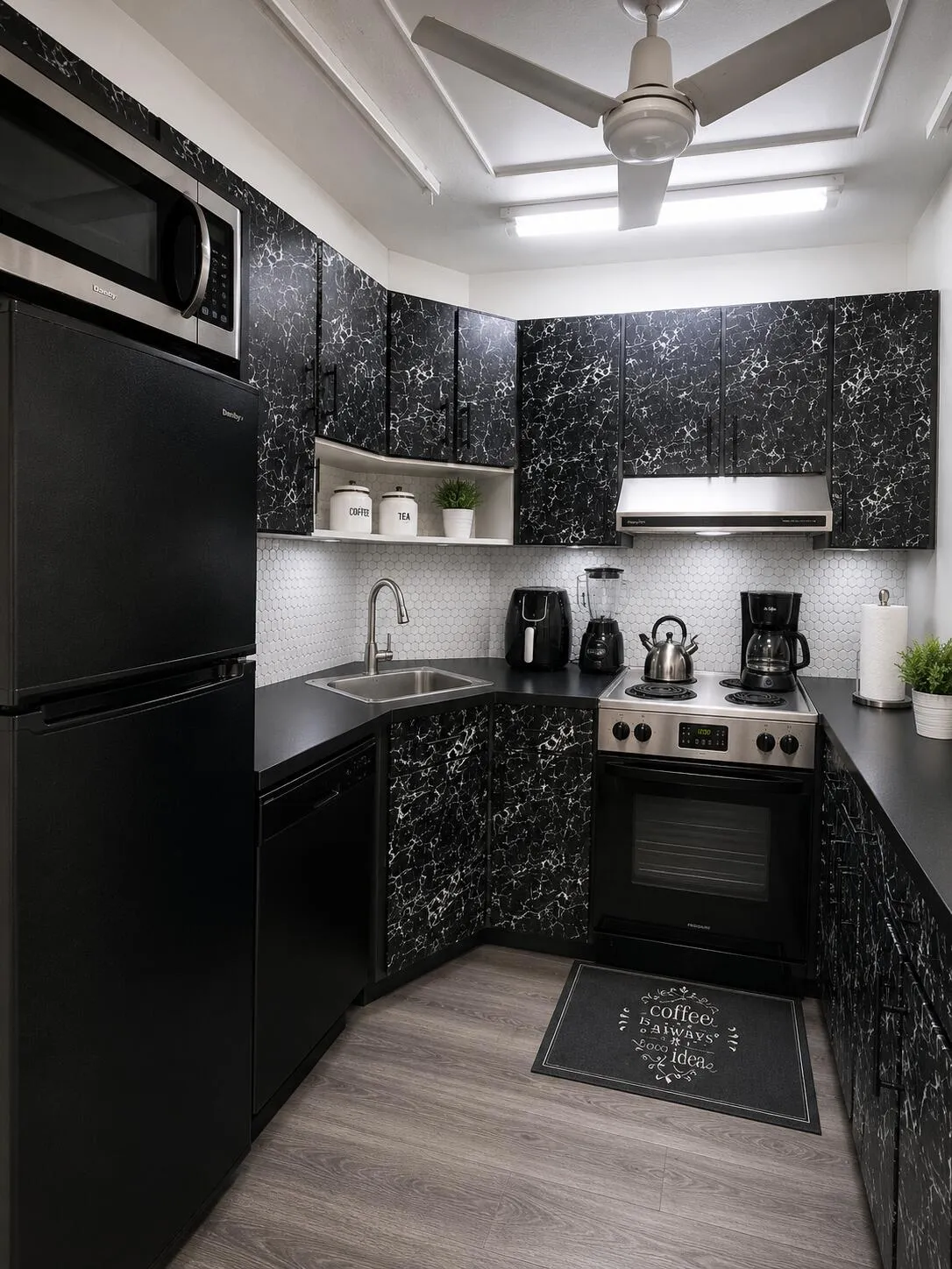 5203 NE 24 Terr, chat kitchen3