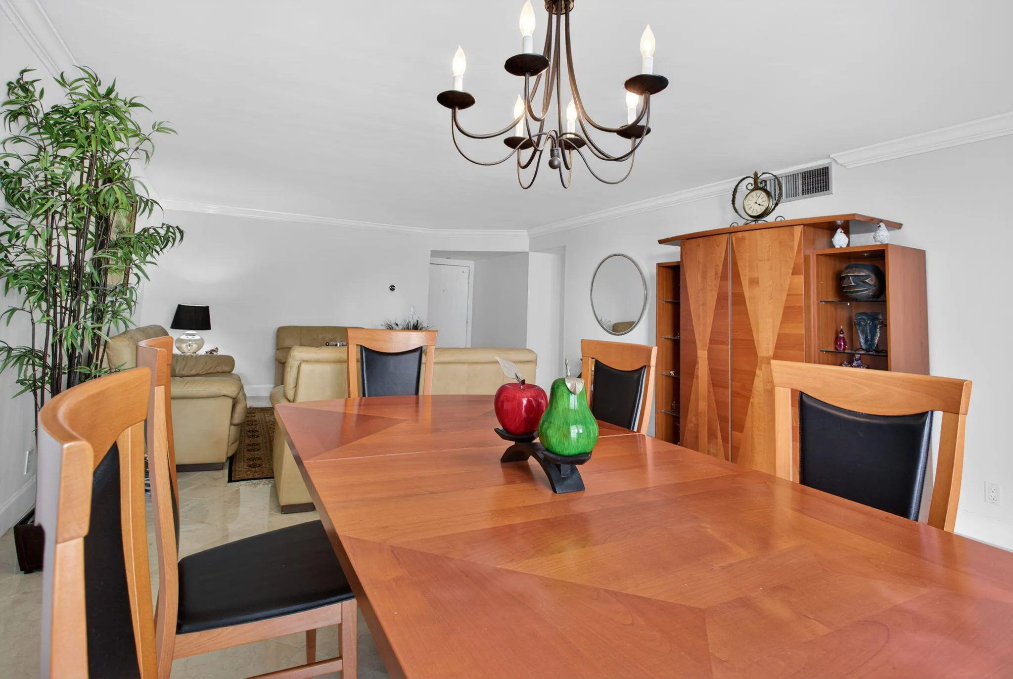 9-web-or-mls-1000-8668