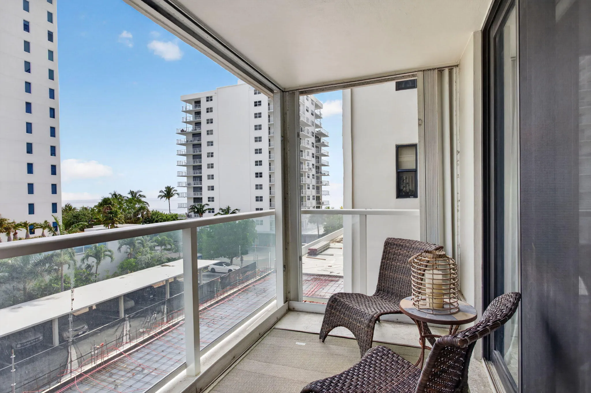 28-web-or-mls-1000-8783