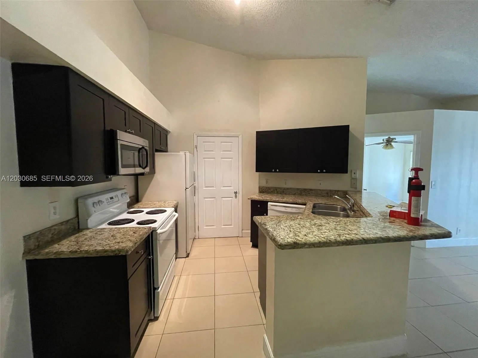 Property photo 35