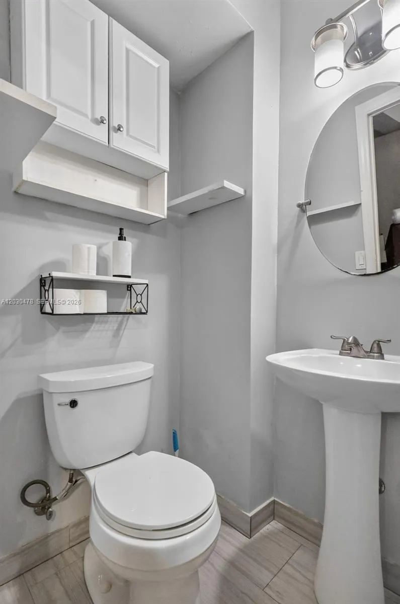 Property photo 44