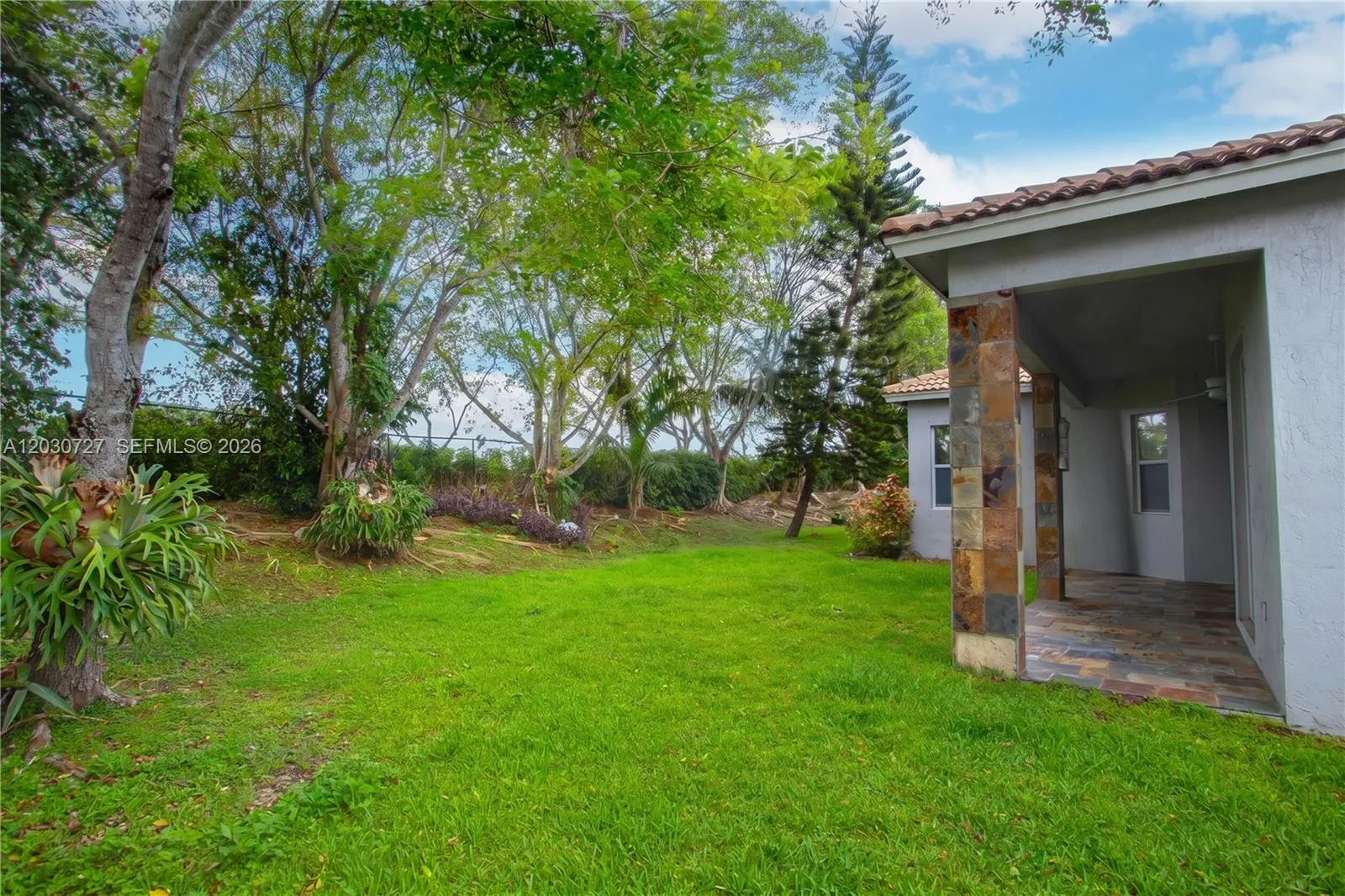 Property photo 33