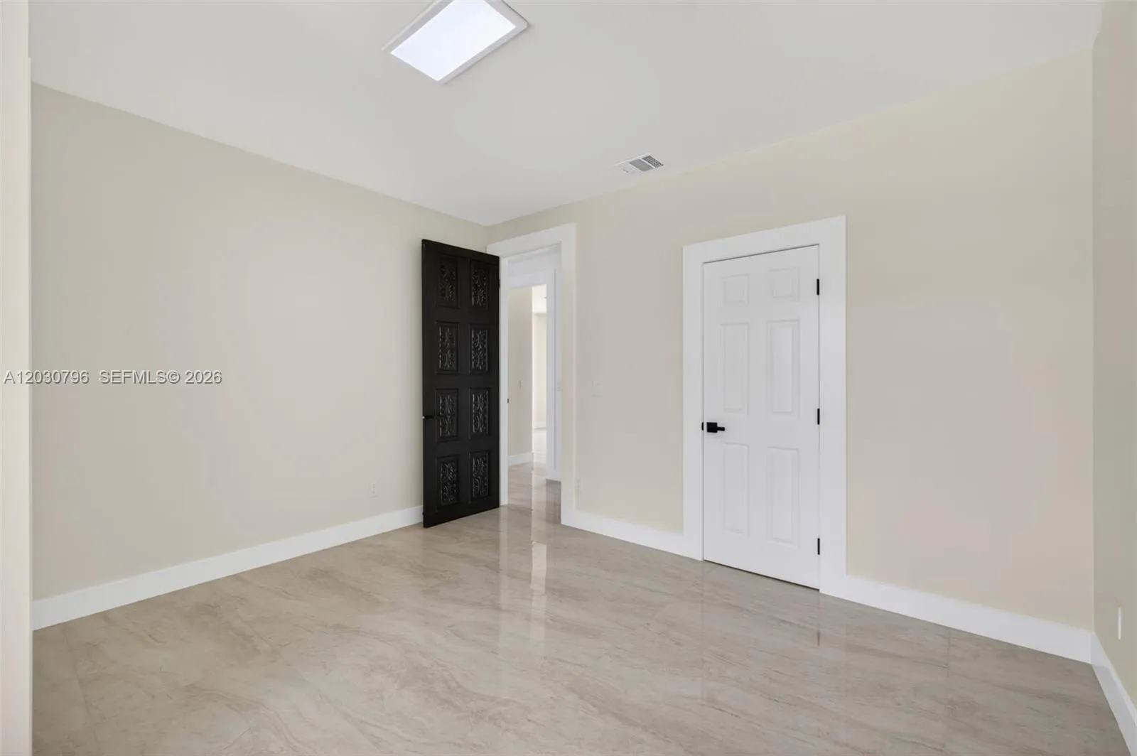 Property photo 104
