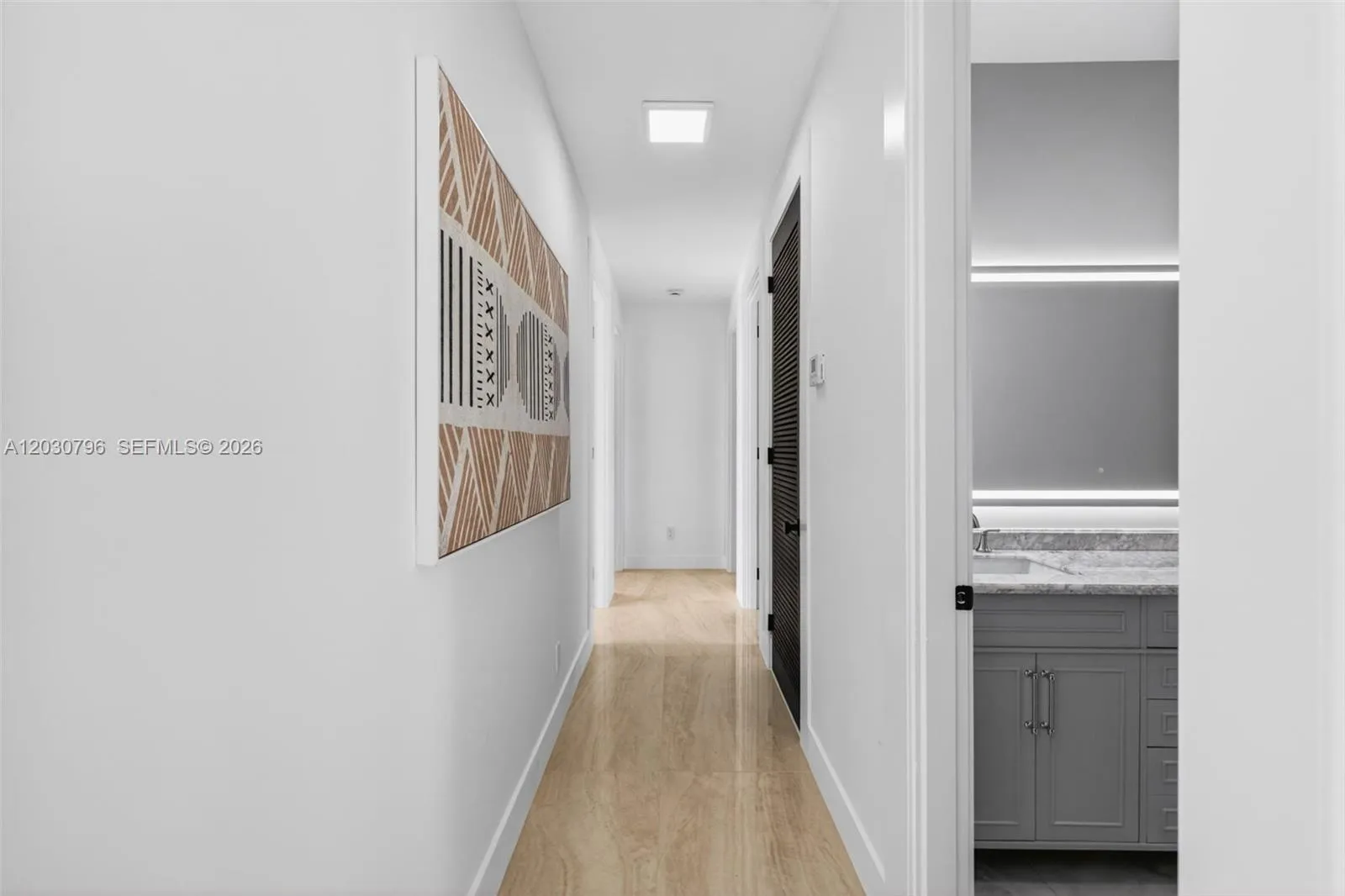 Property photo 302