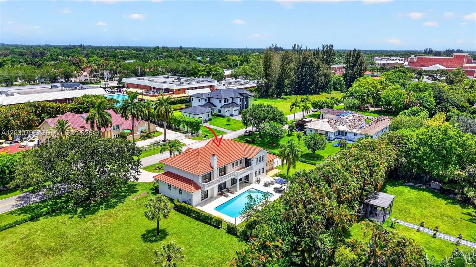 Property photo 433