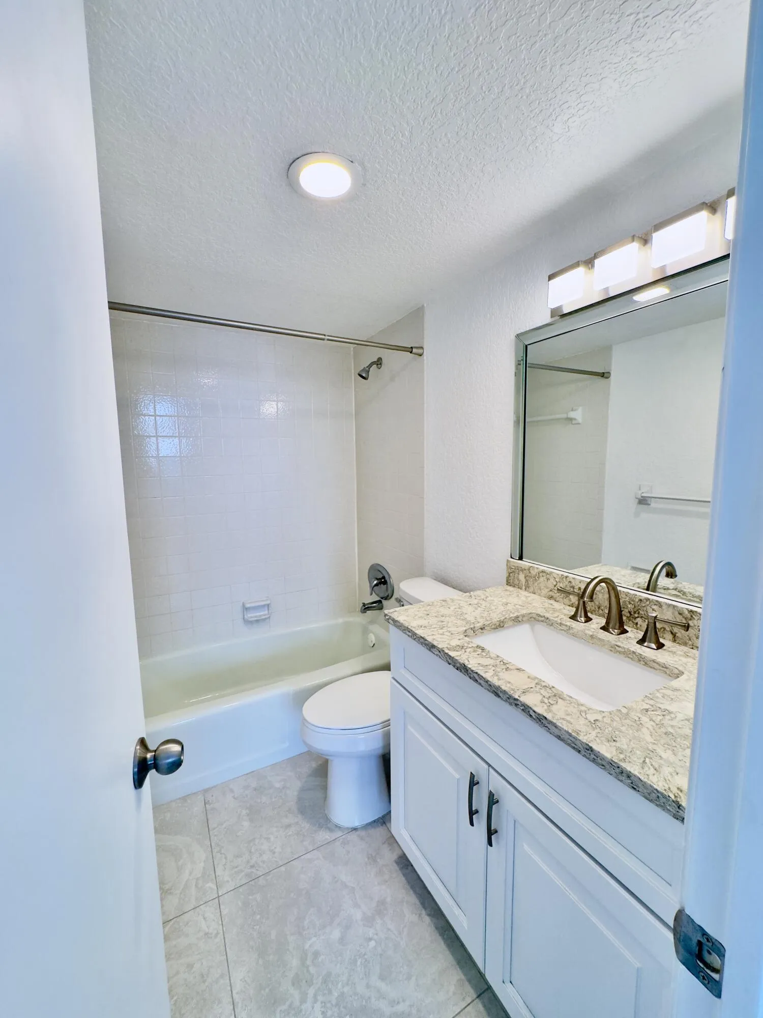 Tub/Shower Combination