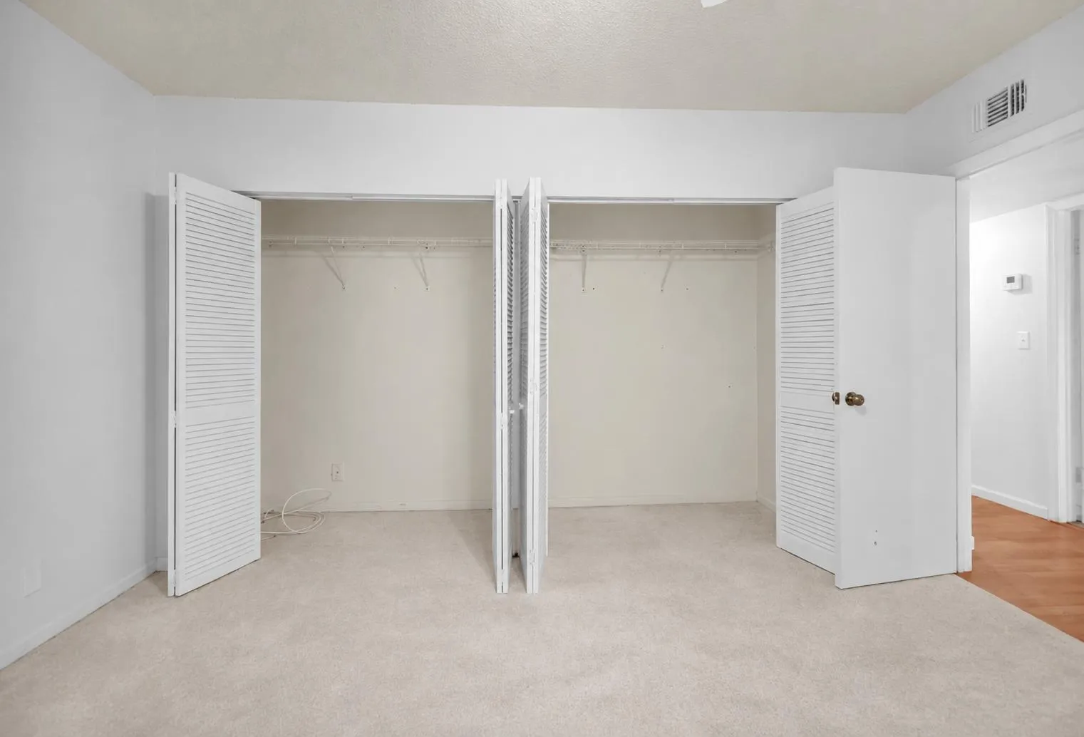 2nd Bedroom Closet