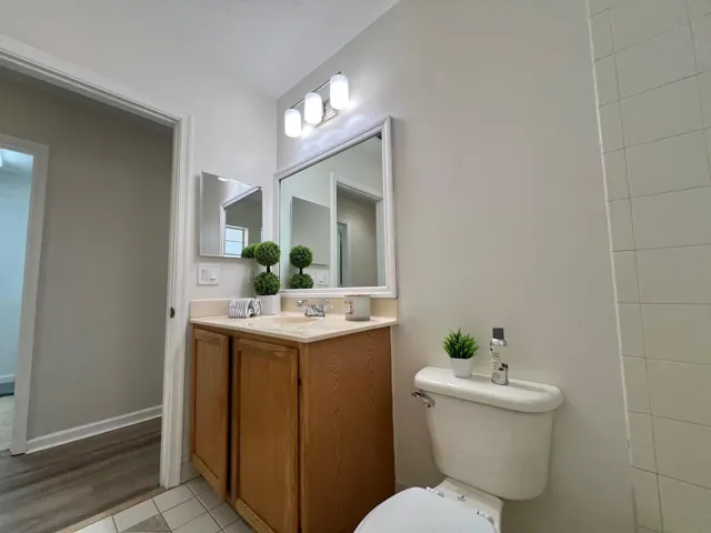 Guest bath 3