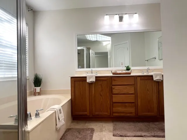 Master Bath 3