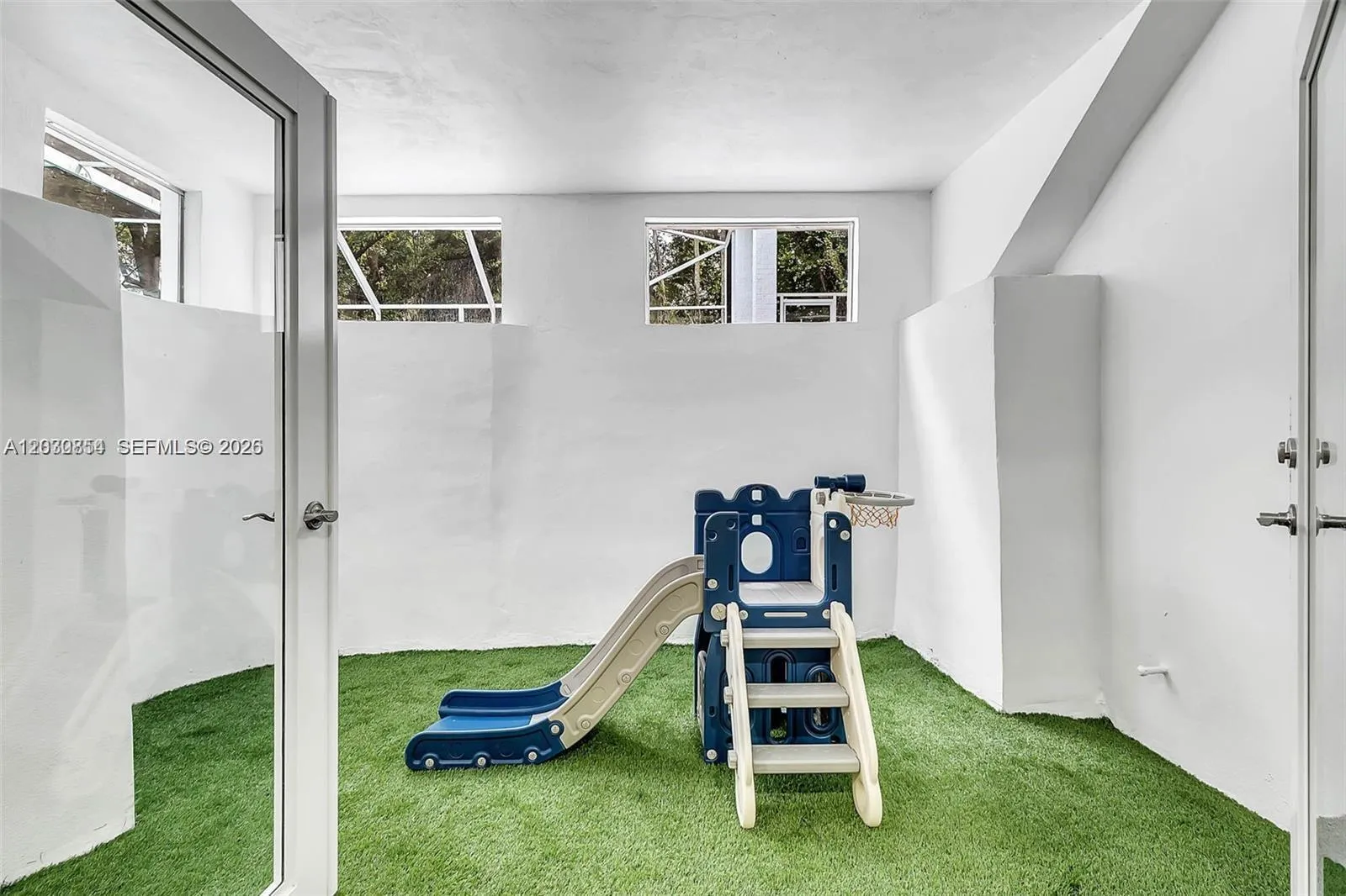 Property photo 23