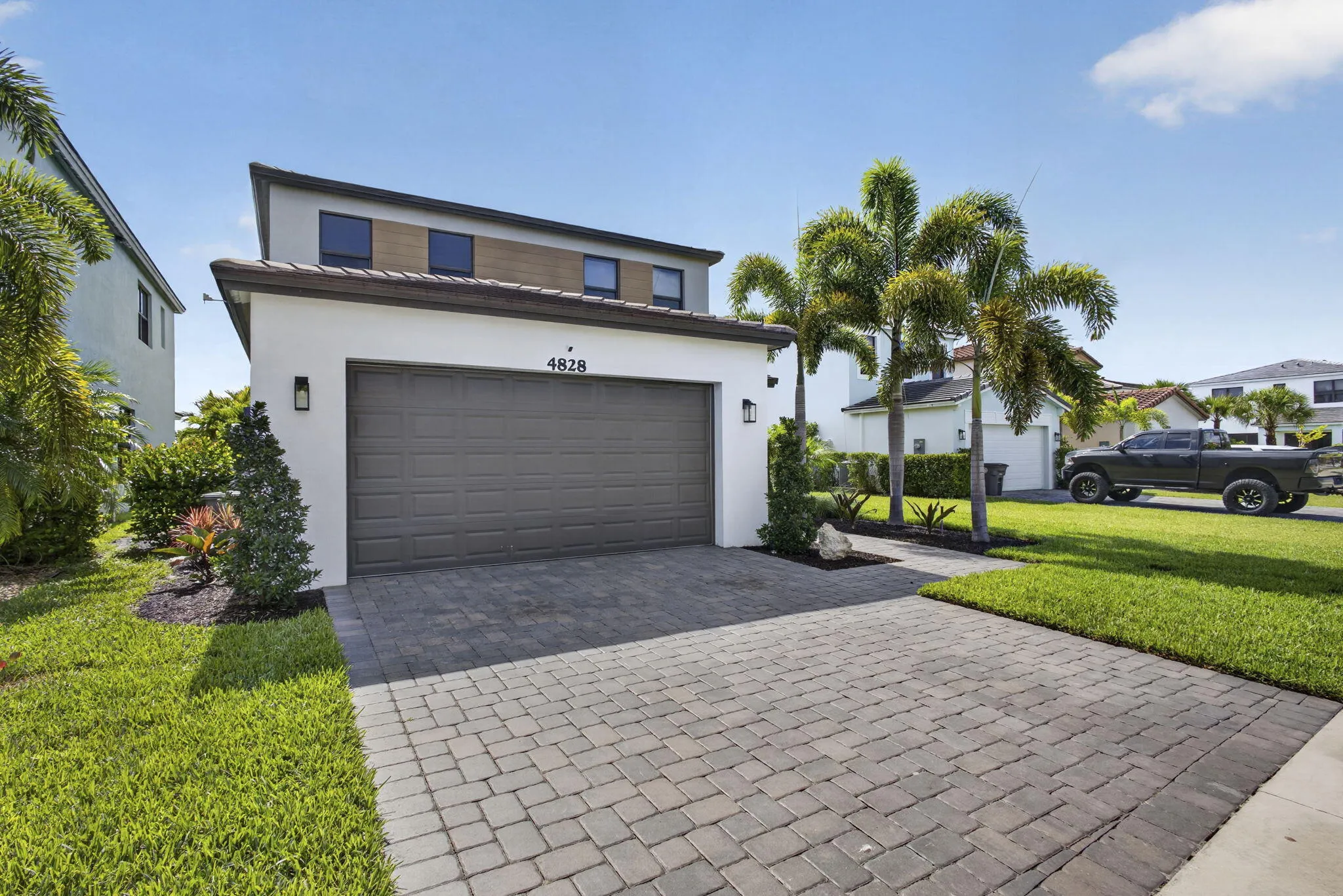 7-web-or-mls-BS1A5950