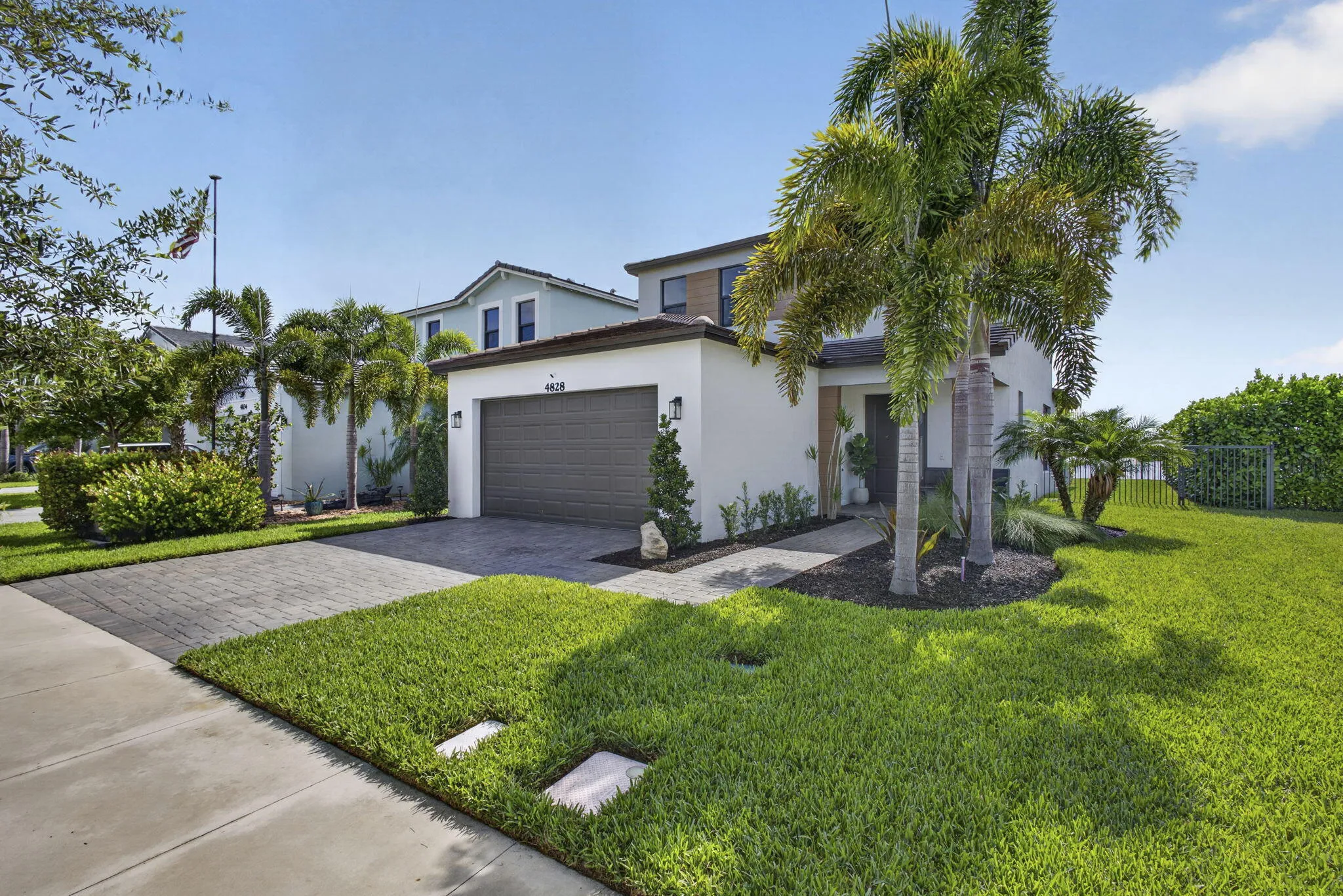 5-web-or-mls-BS1A5937