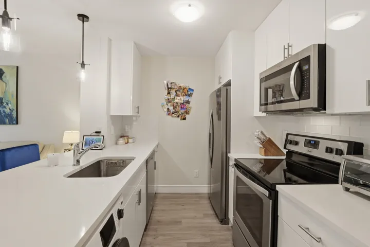 16_(15) kitchen