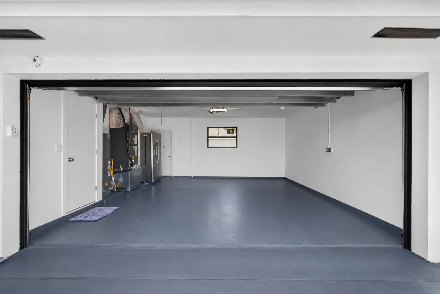 2 Car Garage