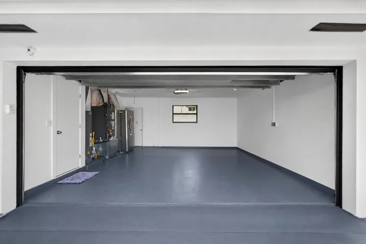 2 Car Garage