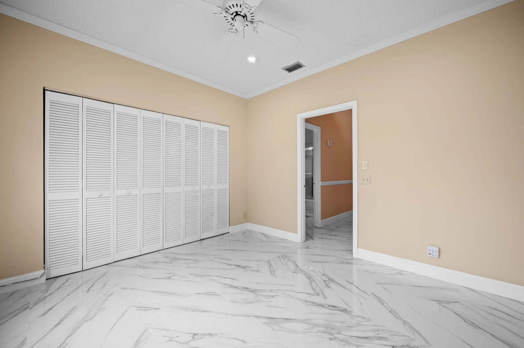 5-9-web-or-mls-6709-montego-bay-blvd