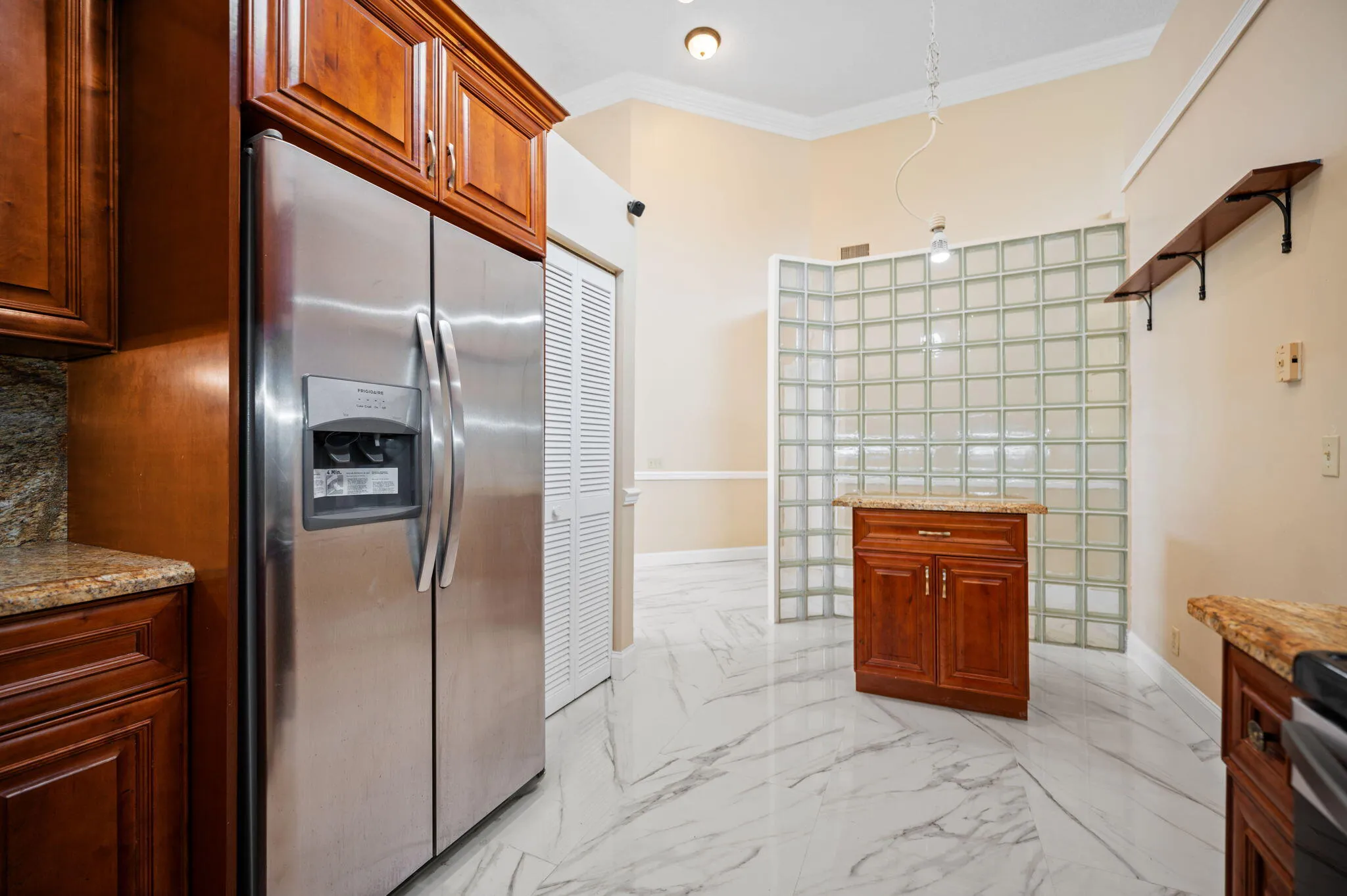 13-17-web-or-mls-6709-montego-bay-blvd