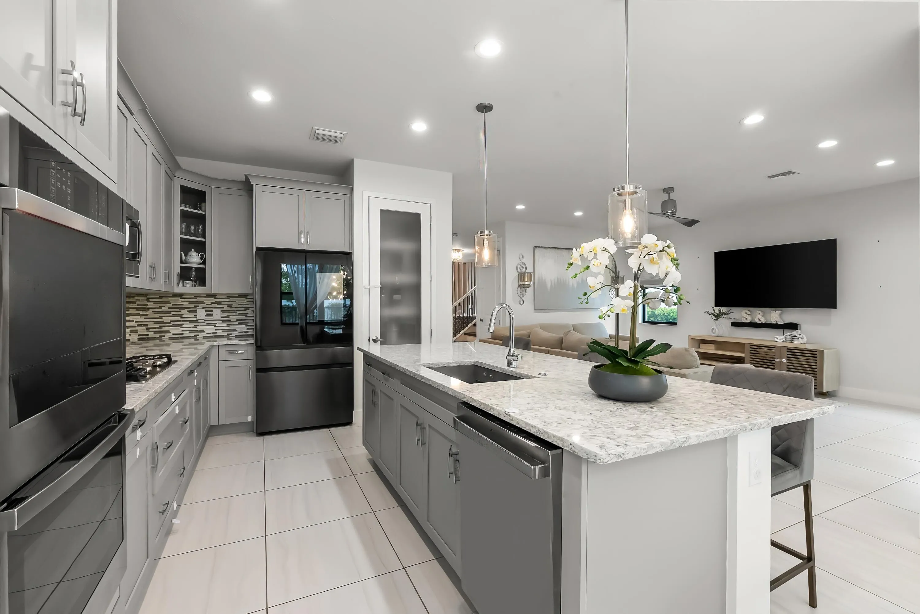 15 Kitchen 2