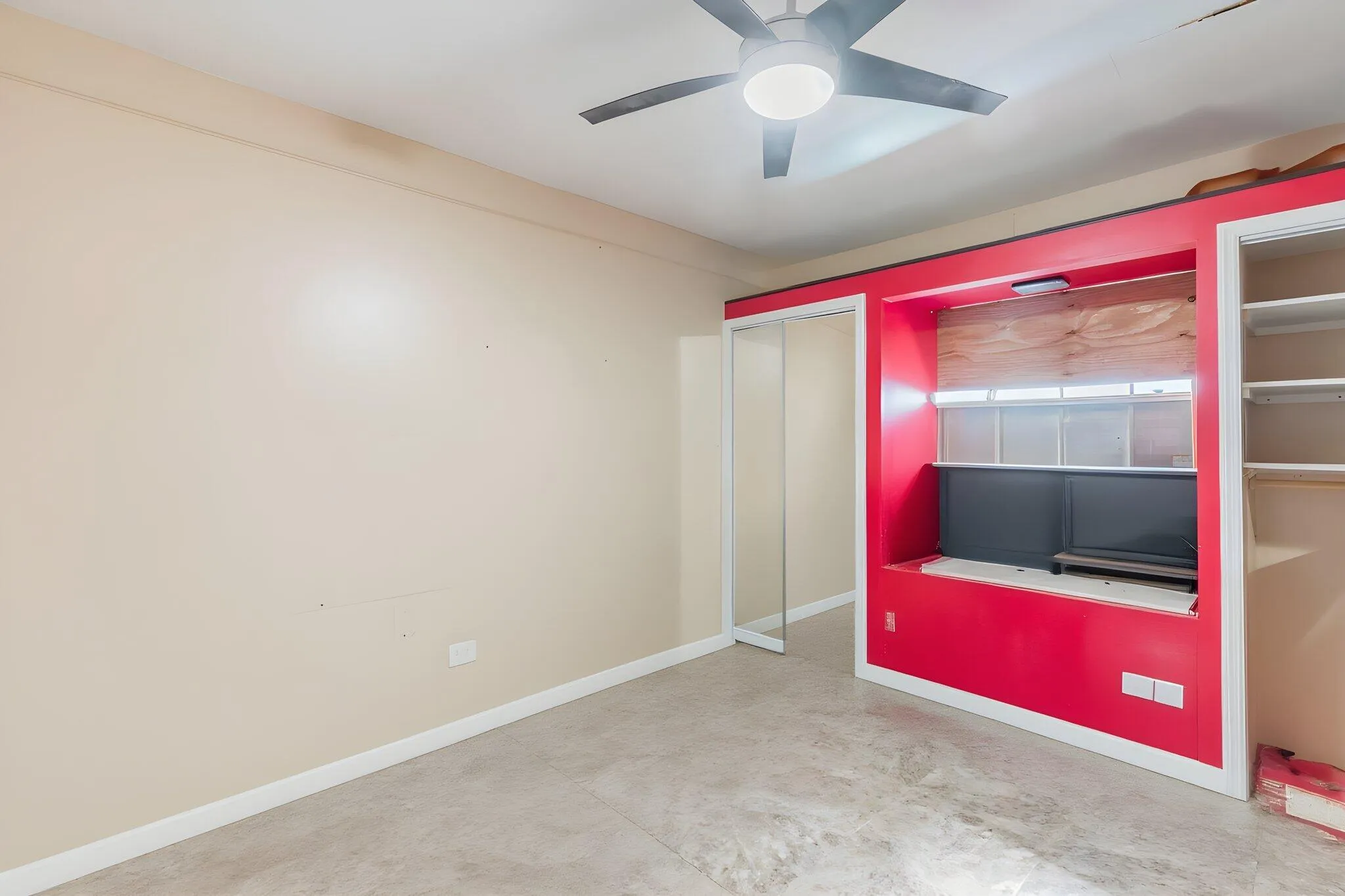 28-web-or-mls-iPixx_01_23 furniture remo