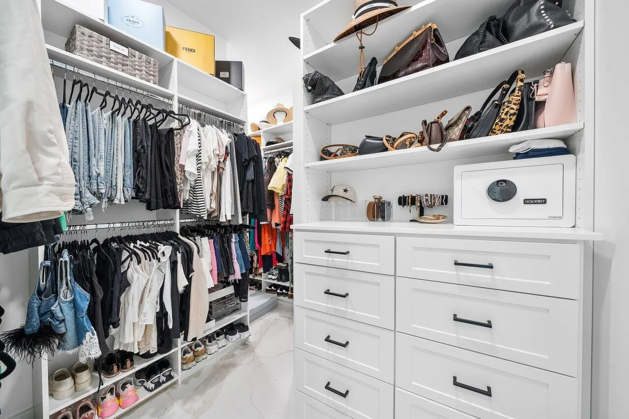 Property photo 23