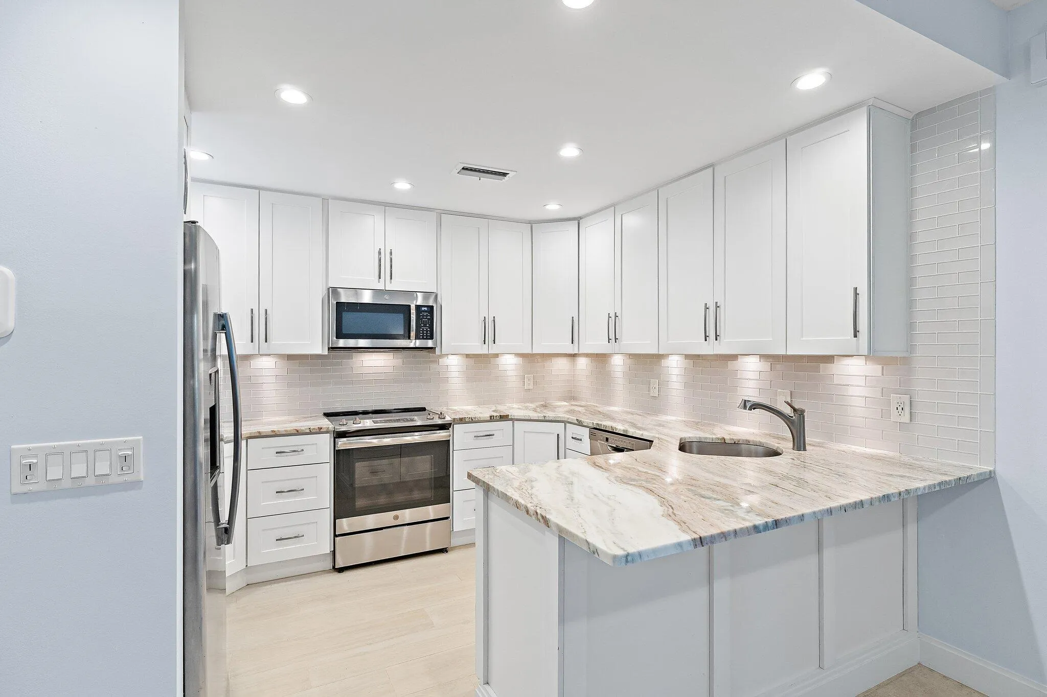 013-2605FairwayDrN-Jupiter-SMALL