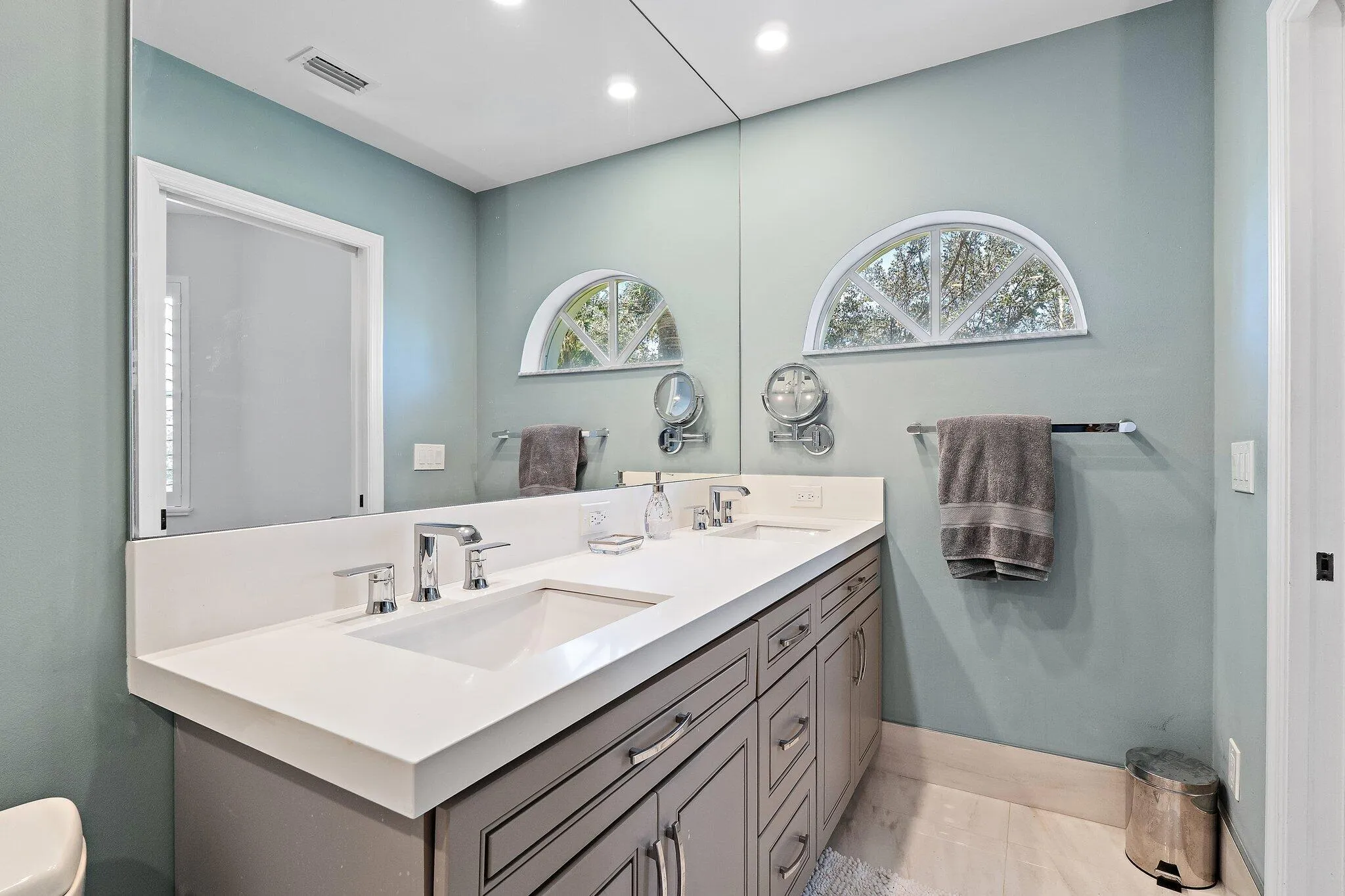 028-2605FairwayDrN-Jupiter-SMALL